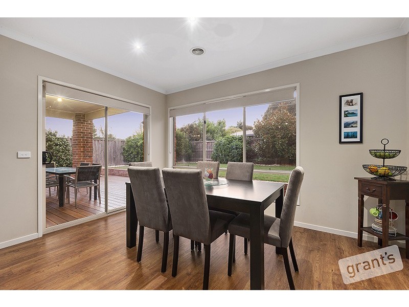 13 Wearingford Avenue, Narre Warren South VIC 3805