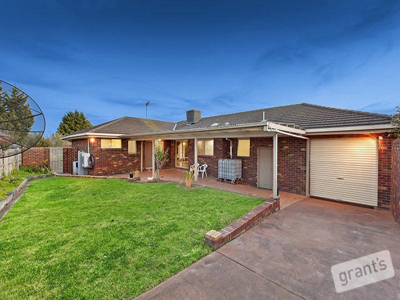 1 Van Court, Narre Warren VIC 3805