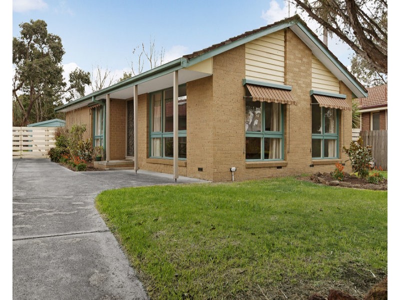 7 Carluke Close, Berwick VIC 3806