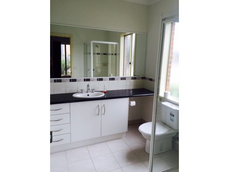 13 Vaucluse Street, Berwick VIC 3806