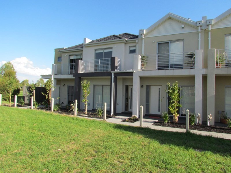 5/11 Howqua Place, Pakenham VIC 3810