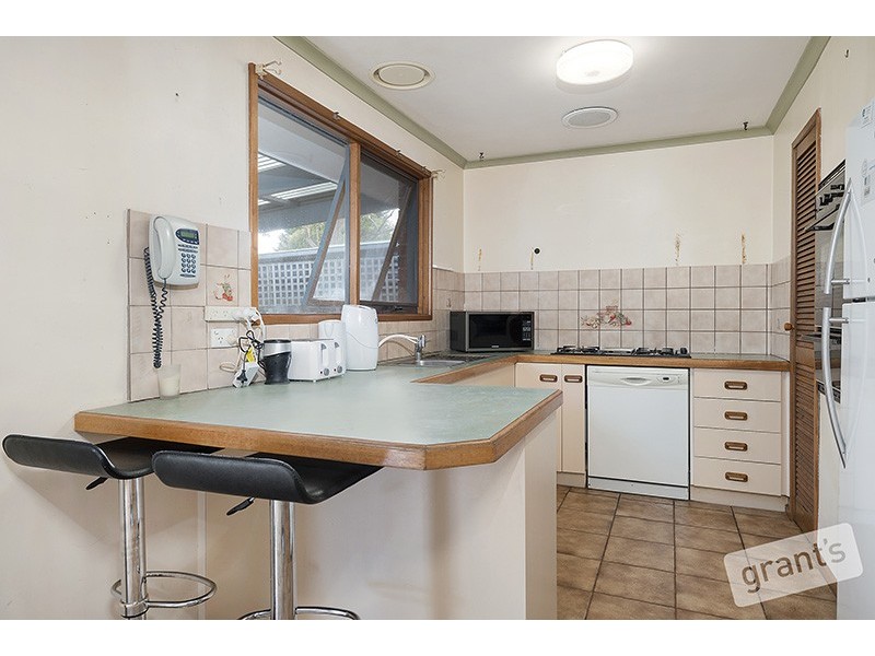 23 Chirnside Road, Berwick VIC 3806