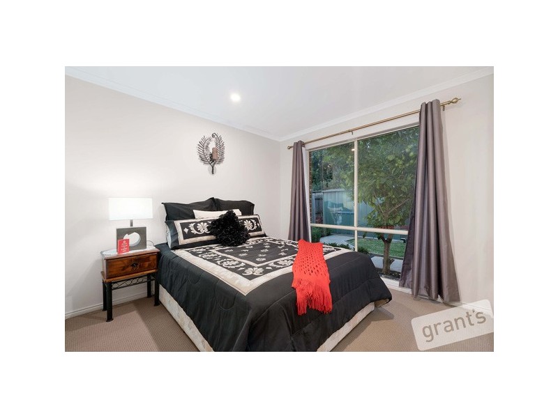 6 Dickson Mews, Berwick VIC 3806