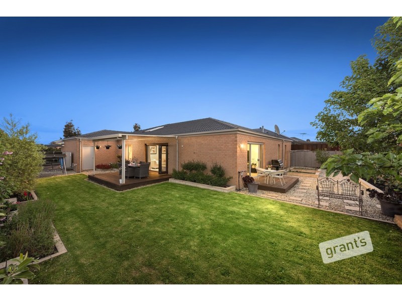 59 The Esplanade, Narre Warren South VIC 3805