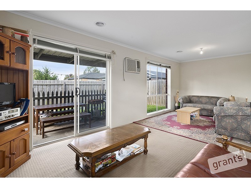 4 Jason Lane, Pakenham VIC 3810