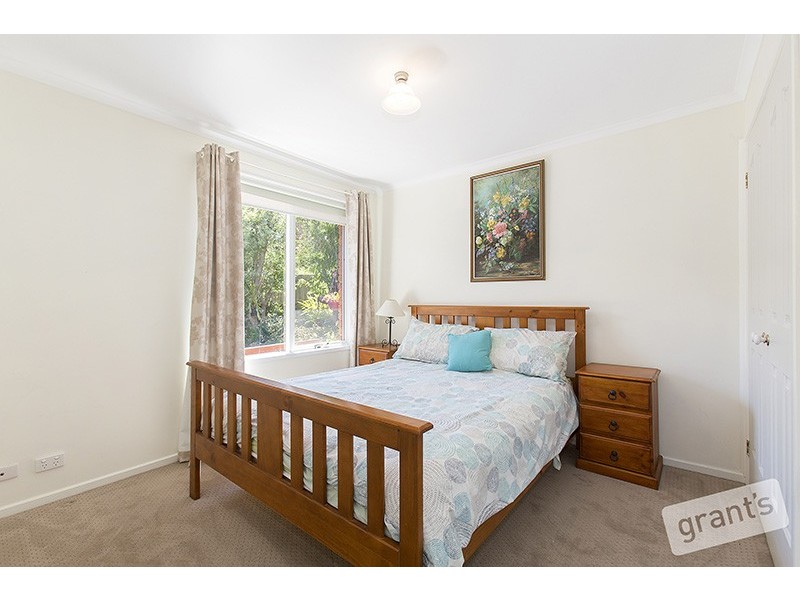 4 Confait Court, Berwick VIC 3806