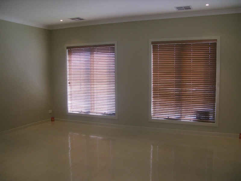 50 Montpelier Drive, Berwick VIC 3806