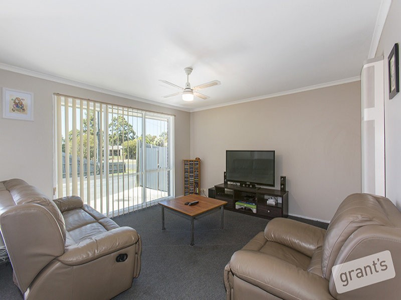 1/38 Cameron Way, Pakenham VIC 3810