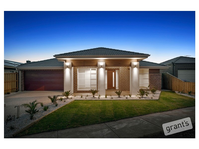 7 Illes Court, Berwick VIC 3806