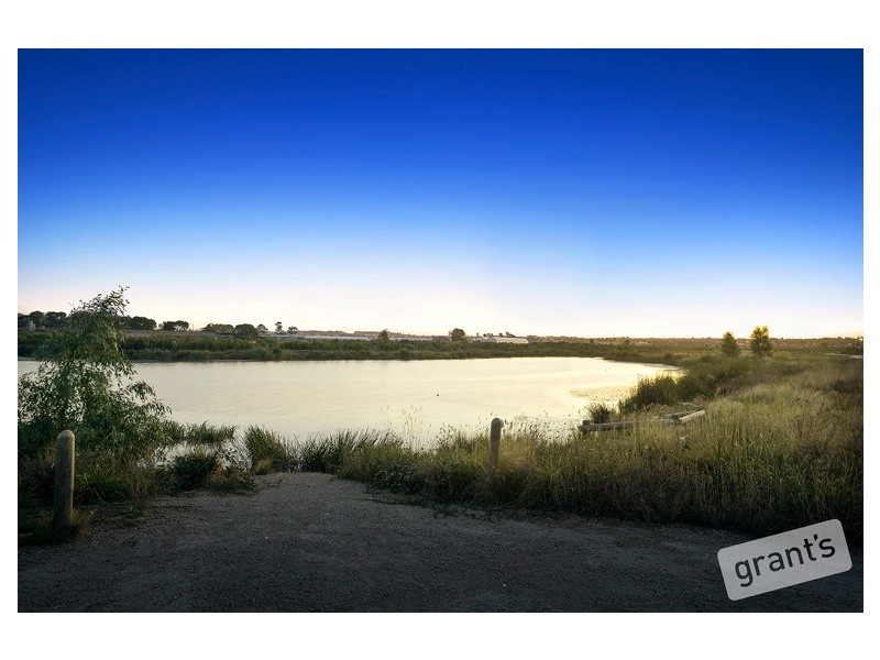 7 Illes Court, Berwick VIC 3806