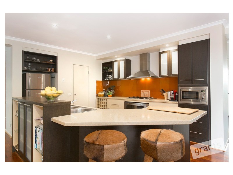 9 Oakmoss Place, Berwick VIC 3806