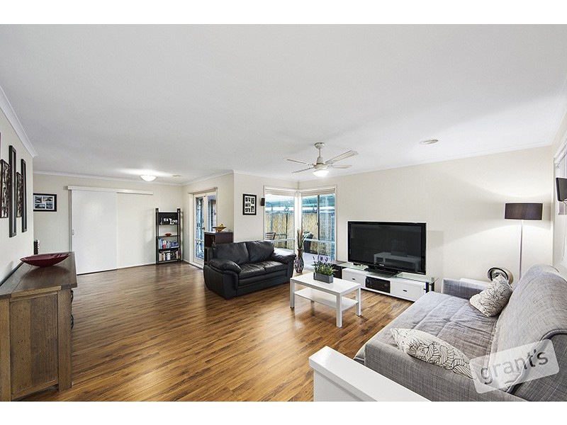 13 Plough Rise, Narre Warren South VIC 3805