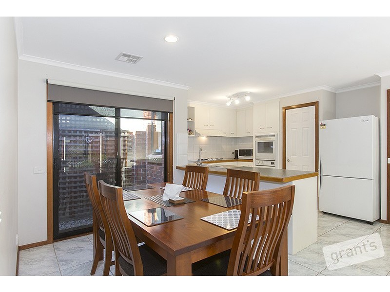 23 Adelaide Close, Berwick VIC 3806