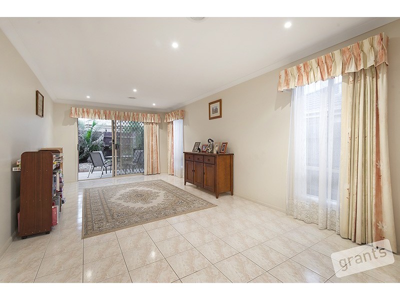 14 Sundial Court, Berwick VIC 3806