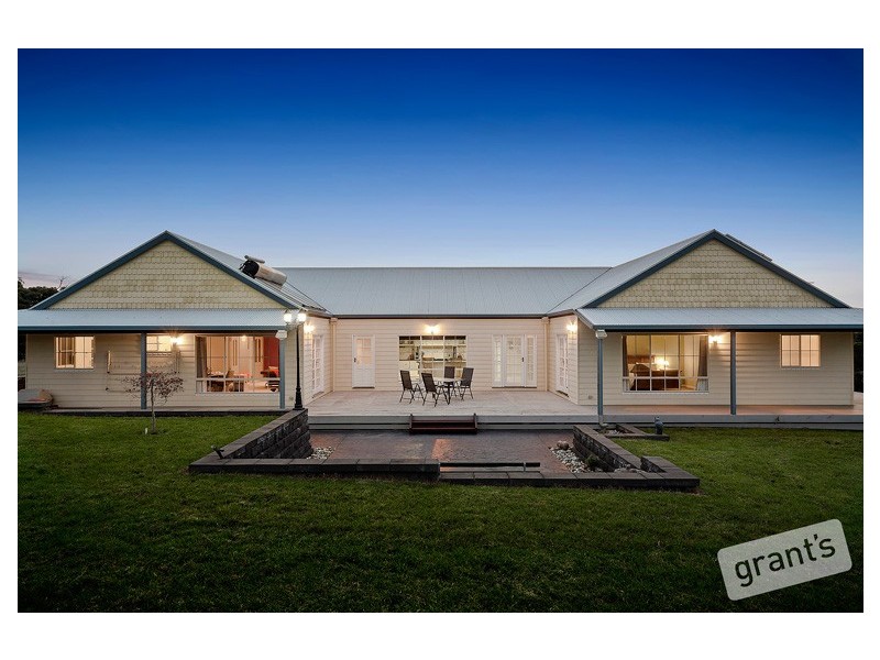30 Jurys Road, Nyora VIC 3987