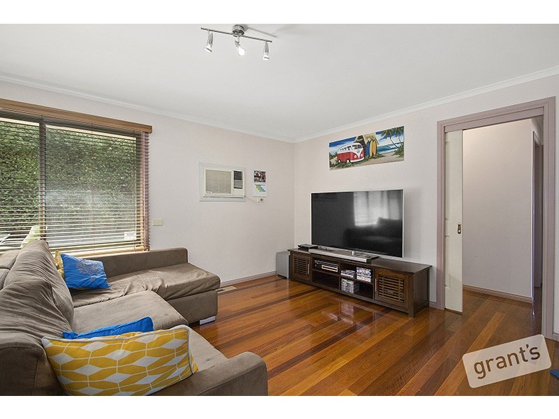 33 Allardice Parade, Berwick VIC 3806