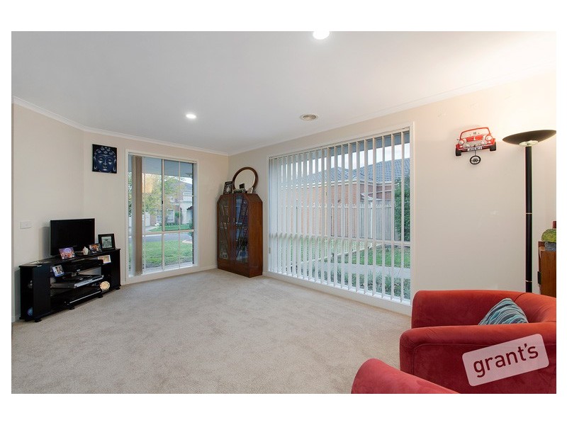 5 Edgbaston Circuit, Berwick VIC 3806