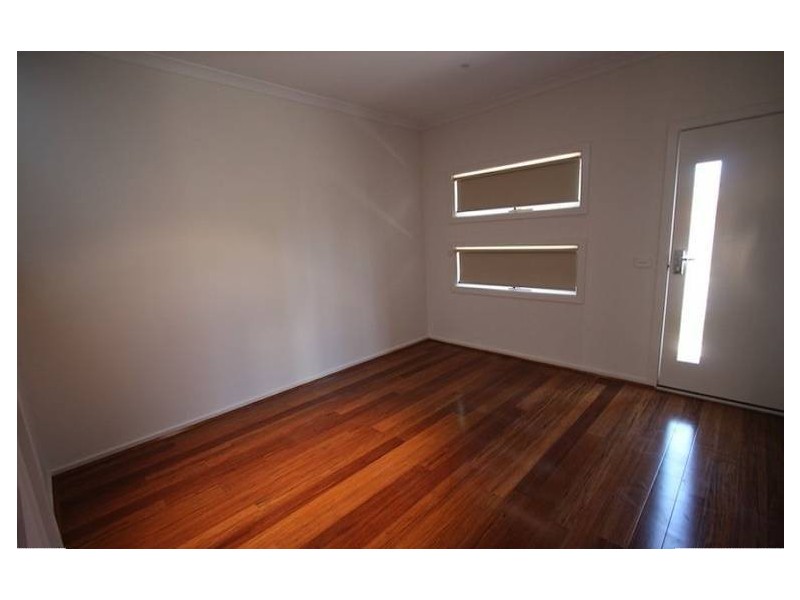 2 Parmentier Way, Pakenham VIC 3810