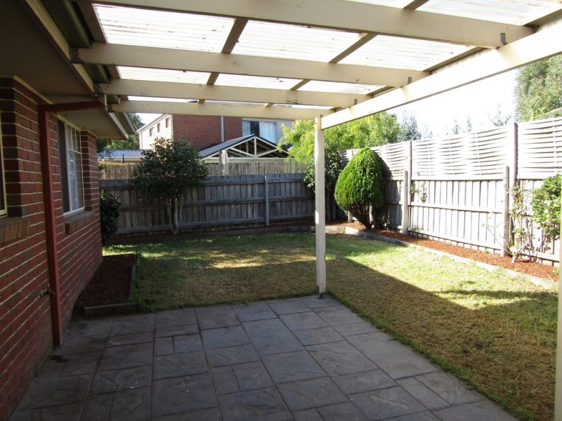 44 Gilmore Crescent, Lynbrook VIC 3975