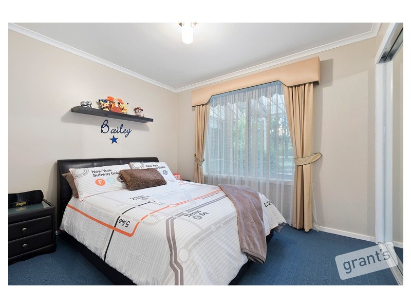 8 Renda Court, Narre Warren North VIC 3804