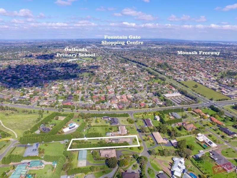8 Renda Court, Narre Warren North VIC 3804