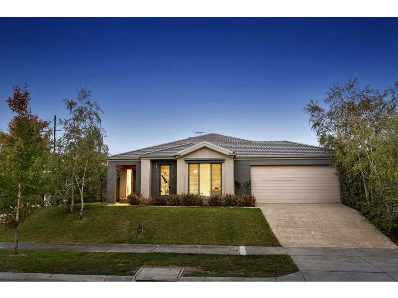 20 Lucerne Circuit, Pakenham VIC 3810