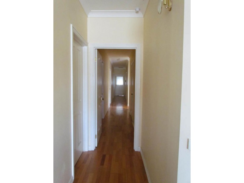 5 Furness Court, Berwick VIC 3806