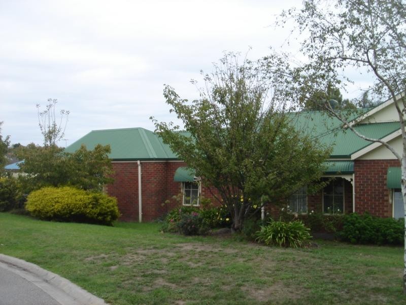 5 Furness Court, Berwick VIC 3806