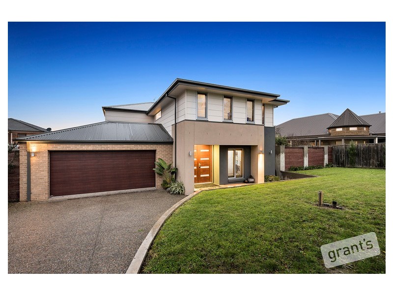 23 Braybrook Drive, Narre Warren South VIC 3805