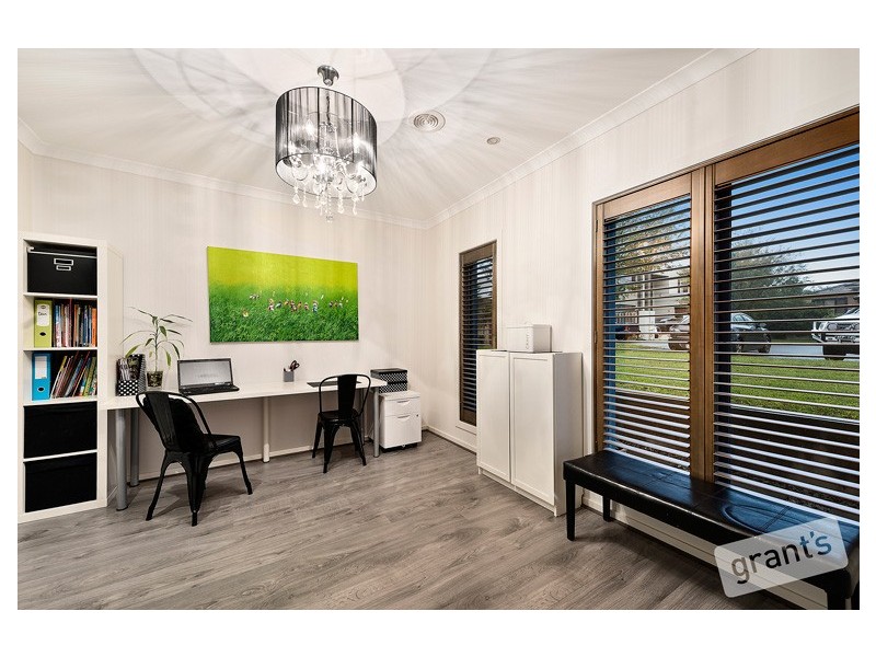 23 Braybrook Drive, Narre Warren South VIC 3805