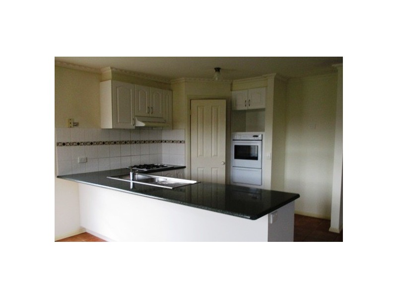 11 Eglinton Close, Berwick VIC 3806