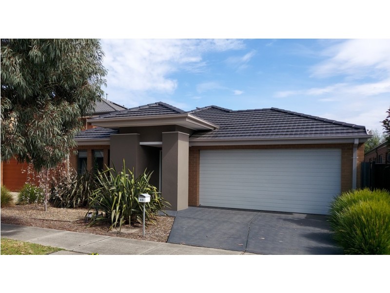 45 Chagall Parade, Clyde North VIC 3978