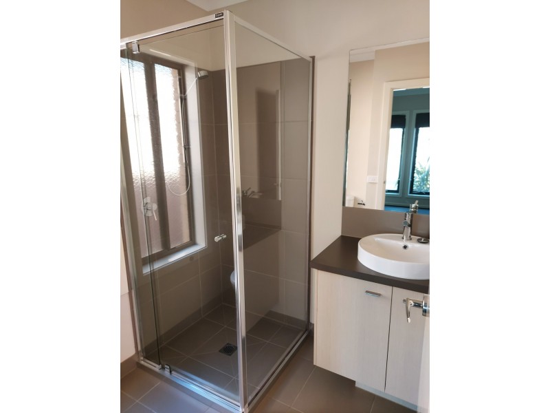 45 Chagall Parade, Clyde North VIC 3978