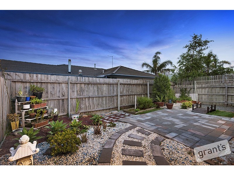 4A Eglinton Close, Berwick VIC 3806