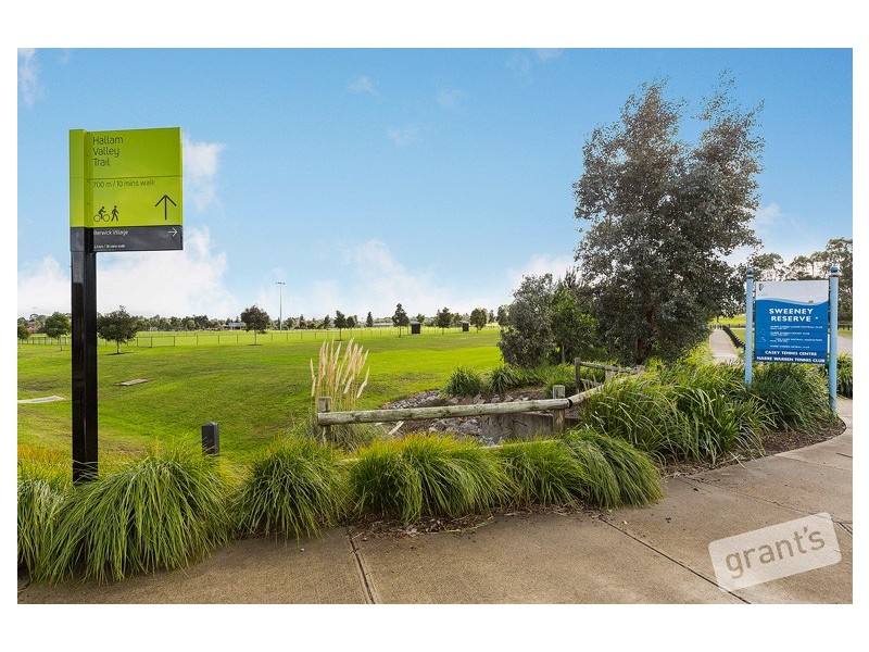 4 Turella Close, Berwick VIC 3806