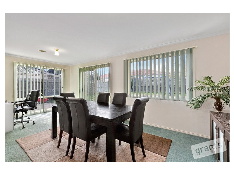 4 Turella Close, Berwick VIC 3806