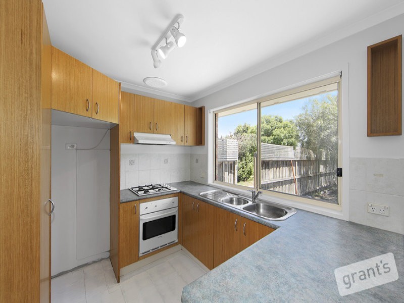 65 Kendall Drive, Narre Warren VIC 3805