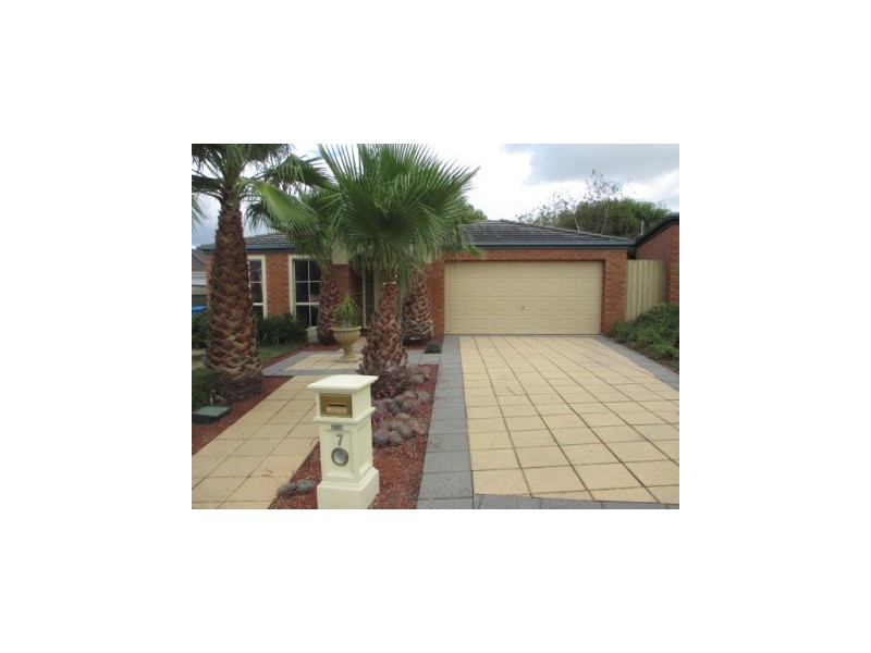 7 Minett Court, Narre Warren VIC 3805