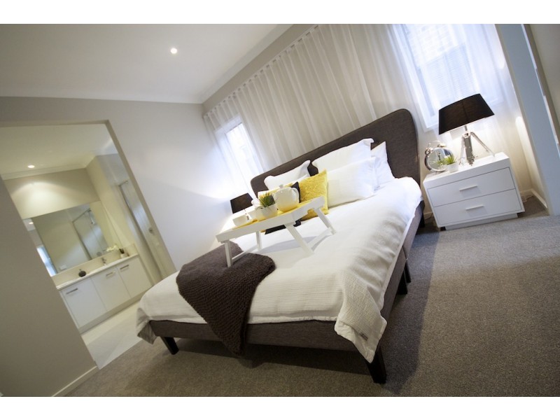 3 Bankton Avenue, Cranbourne East VIC 3977