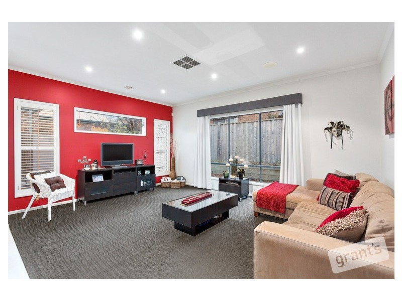 3 Reidel Avenue, Pakenham VIC 3810