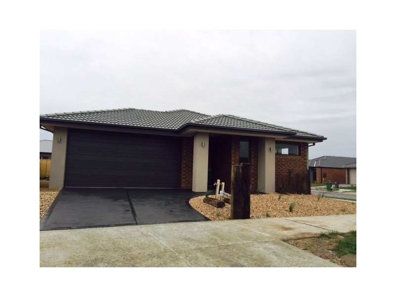 26 Jersey Crescent, Officer VIC 3809