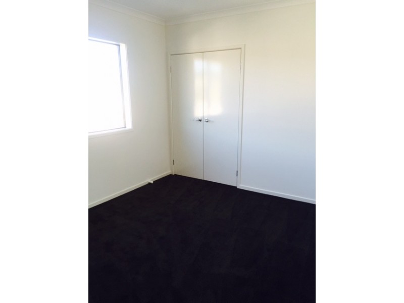 26 Jersey Crescent, Officer VIC 3809