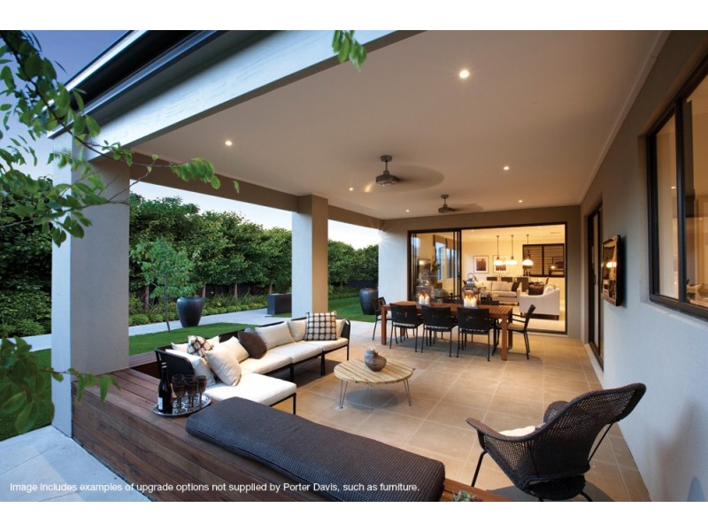 42 Flowerbloom Crescent, Clyde North VIC 3978