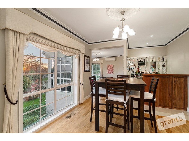 29 Edrington Park Drive, Berwick VIC 3806