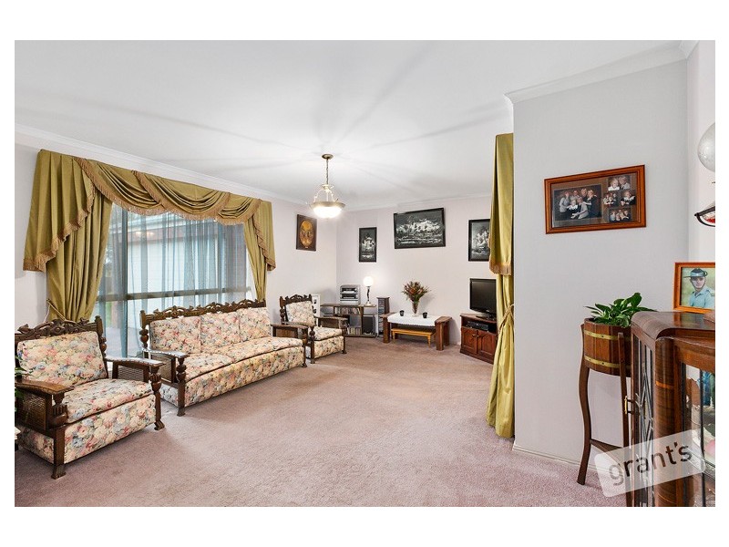 18 Carrington Place, Berwick VIC 3806