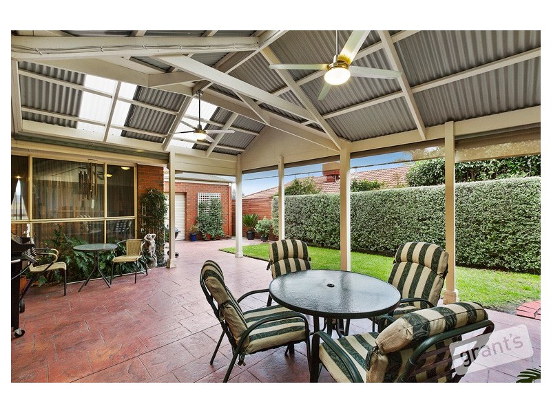 18 Carrington Place, Berwick VIC 3806
