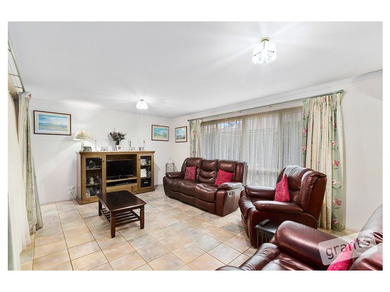 18 Carrington Place, Berwick VIC 3806