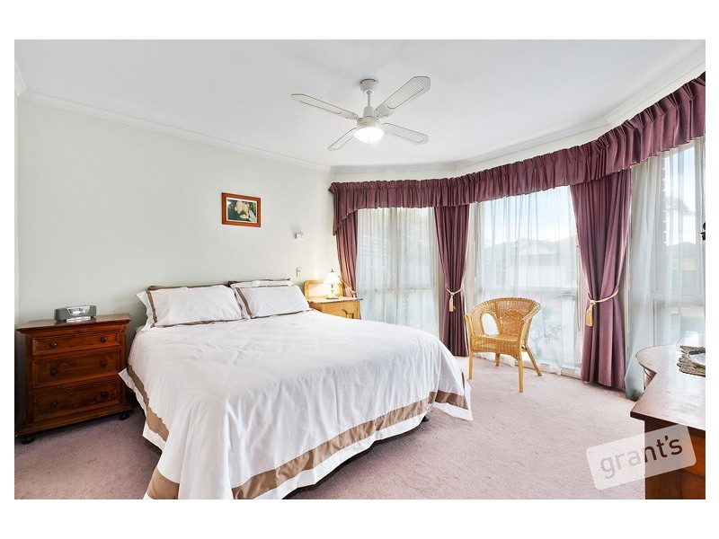 18 Carrington Place, Berwick VIC 3806