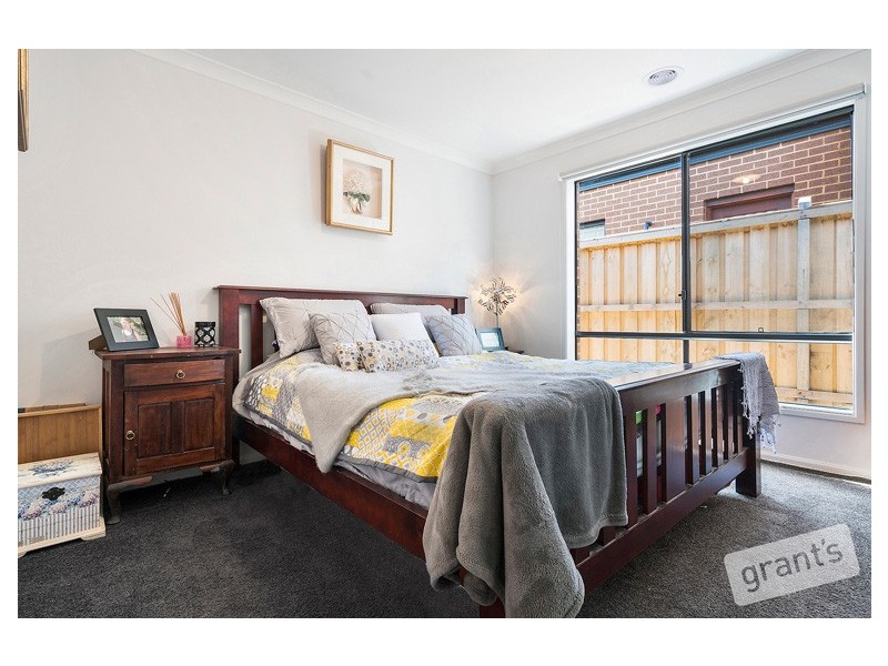 11 Carambola Place, Berwick VIC 3806