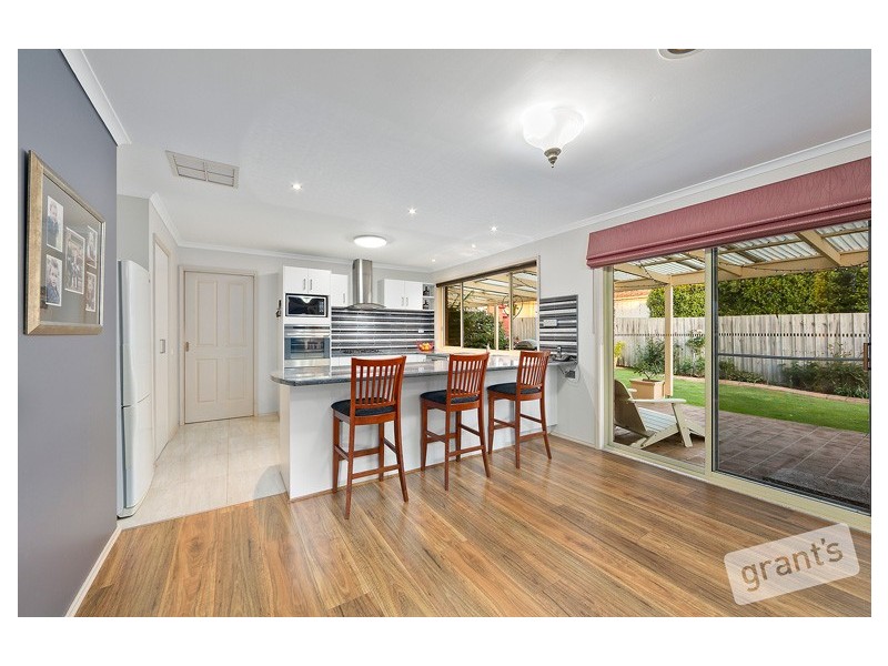 5 Milparinka Way, Berwick VIC 3806